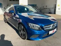 Gebraucht Mercedes C180 Avantgarde 156 PS (114 kW) 2021 Blau Limousine