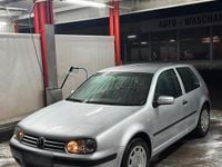 Gebraucht VW Golf IV 75 PS (55 kW) 2003 Grau Kleinwagen