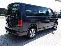 Gebraucht VW Multivan 204 PS (150 kW) 2023 Starlight blue metallic Van