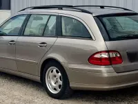 Używany Mercedes E280 190 KM (139 kW) 2005 Andere farben Kombi