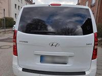 Gebraucht Hyundai H-1 175 PS (128 kW) 2011 Weiß Van / Kleinbus