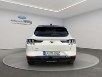 Gebraucht Ford Mustang Mach-E Premium 197 kW (269 PS) 2023 Starweiß metallic SUV