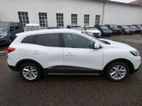 Gebraucht Renault Kadjar XMOD 110 PS (80 kW) 2015 Weiss "nacre" SUV