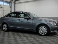 Gebraucht Mercedes C180 Elegance 156 PS (114 kW) 2011 Blau Limousine