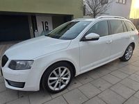 Gebraucht Skoda Octavia Elegance 150 PS (110 kW) 2014 Weiß Kleinwagen