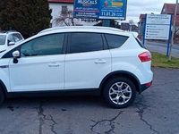 Gebraucht Ford Kuga Champions Edition 140 PS (102 kW) 2012 Weiß SUV