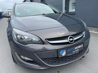 Gebraucht Opel Astra 110 PS (80 kW) 2013 Grau Kombi