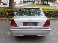 Gebraucht Mercedes C180 122 PS (89 kW) 2000 Grau Limousine