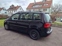 Gebraucht VW Touran 105 PS (77 kW) 2012 Schwarz Van / Kleinbus