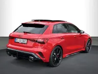 Gebraucht Audi RS3 Sport 400 PS (294 kW) 2026 Progressivrot metallic Limousine