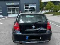 Gebraucht BMW 116 122 PS (89 kW) 2011 Schwarz Kleinwagen