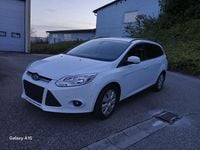 Gebraucht Ford Focus 125 PS (91 kW) 2013 Weiß Kombi