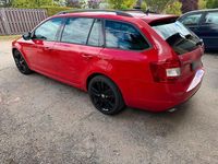 Gebraucht Skoda Octavia RS 184 PS (135 kW) 2015 Rot Kleinwagen