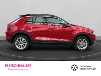 Gebraucht VW T-Roc 116 PS (85 kW) 2025 Rot SUV