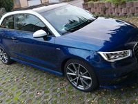 Gebraucht Audi A1 S-Line 95 PS (69 kW) 2015 Blau Kleinwagen
