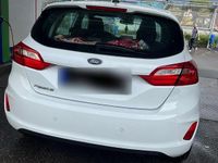 Gebraucht Ford Fiesta 72 PS (52 kW) 2019 Weiß Kleinwagen