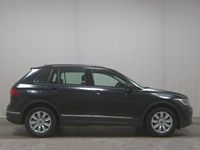 Gebraucht VW Tiguan Life 150 PS (110 kW) 2023 Schwarz SUV
