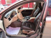 Gebraucht Volvo XC70 Momentum 185 PS (136 kW) 2008 Andere farbe metallic SUV