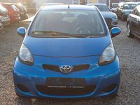 Gebraucht Toyota Aygo 68 PS (50 kW) 2009 Blau Kleinwagen