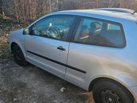 Gebraucht VW Polo 54 PS (39 kW) 2003 Silber Kleinwagen