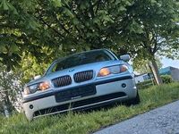 Używany BMW 320 170 KM (125 kW) 2003 Szary Sedan/Limuzyna