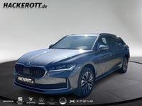 Neu Skoda Superb Selection 150 PS (110 kW) 2026 Grau Kombi