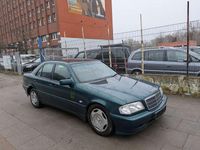 Gebraucht Mercedes C180 Classic 122 PS (89 kW) 1997 Grün Limousine