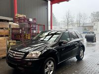 Gebraucht Mercedes ML280 190 PS (139 kW) 2006 Schwarz SUV