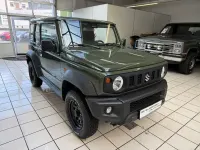 Gebraucht Suzuki Jimny Comfort 103 PS (75 kW) 2019 Solid jungle green SUV