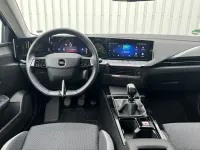 Gebraucht Opel Astra 131 PS (96 kW) 2023 Silber Kleinwagen