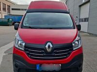 Gebraucht Renault Trafic 125 PS (91 kW) 2017 Rot Van / Kleinbus