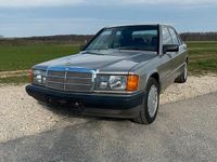 Gebraucht Mercedes 190 75 PS (55 kW) 1989 Beige Limousine