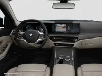Gebraucht BMW 318 156 PS (114 kW) 2025 Arctic race blue metallic Limousine