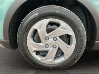 Neu Hyundai Bayon Select 101 PS (74 kW) 2025 Grün SUV