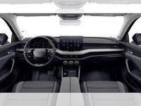 Neu Skoda Superb Selection 150 PS (110 kW) 2026 Weiß (kristallweiß uni) Kombi