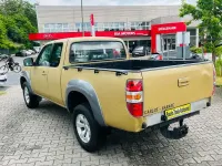 Gebraucht Mazda BT-50 143 PS (105 kW) 2007 Silber Pickup