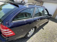 Gebraucht Mercedes C180 143 PS (105 kW) 2005 Blau Kombi