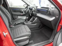 Neu Citroën C3 101 PS (74 kW) 2025 Rot Kleinwagen