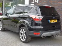 Usado Ford Kuga 150 HP (110 kW) 2018 Preto SUV