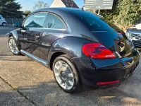 Gebraucht VW Beetle Edition 105 PS (77 kW) 2013 Schwarz Kleinwagen