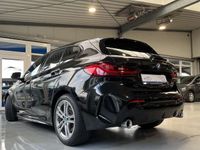 gebraucht BMW 120 d M Sport Autom., *Navi *LED *Shadow Line