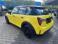 Gebraucht Mini Cooper 114 kW (156 PS) 2025 Sunny side yellow Kleinwagen
