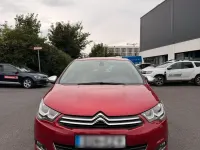 Gebraucht Citroën C4 131 PS (96 kW) 2015 Rot Limousine