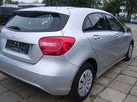 Gebraucht Mercedes A180 109 PS (80 kW) 2013 Silber Limousine