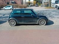 Gebraucht Mini ONE 90 PS (66 kW) 2003 Schwarz Kleinwagen