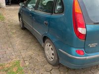 Gebraucht Nissan Almera Tino 114 PS (83 kW) 2003 Grün Van / Kleinbus