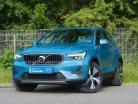 Używany Volvo XC40 211 KM (155 kW) 2022 Niebieski SUV