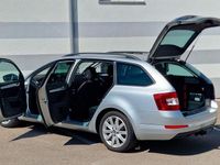 Gebraucht Skoda Octavia 150 PS (110 kW) 2016 Silber Kleinwagen