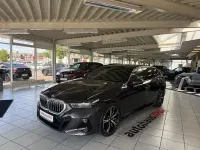 Gebraucht BMW 540 M Sport 303 PS (222 kW) 2025 Grau Limousine