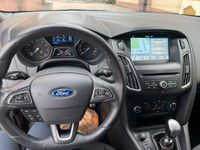 gebraucht Ford Focus ST-Line * 1,0 EcoBoost * 140 PS * TÜV bis 05.2025